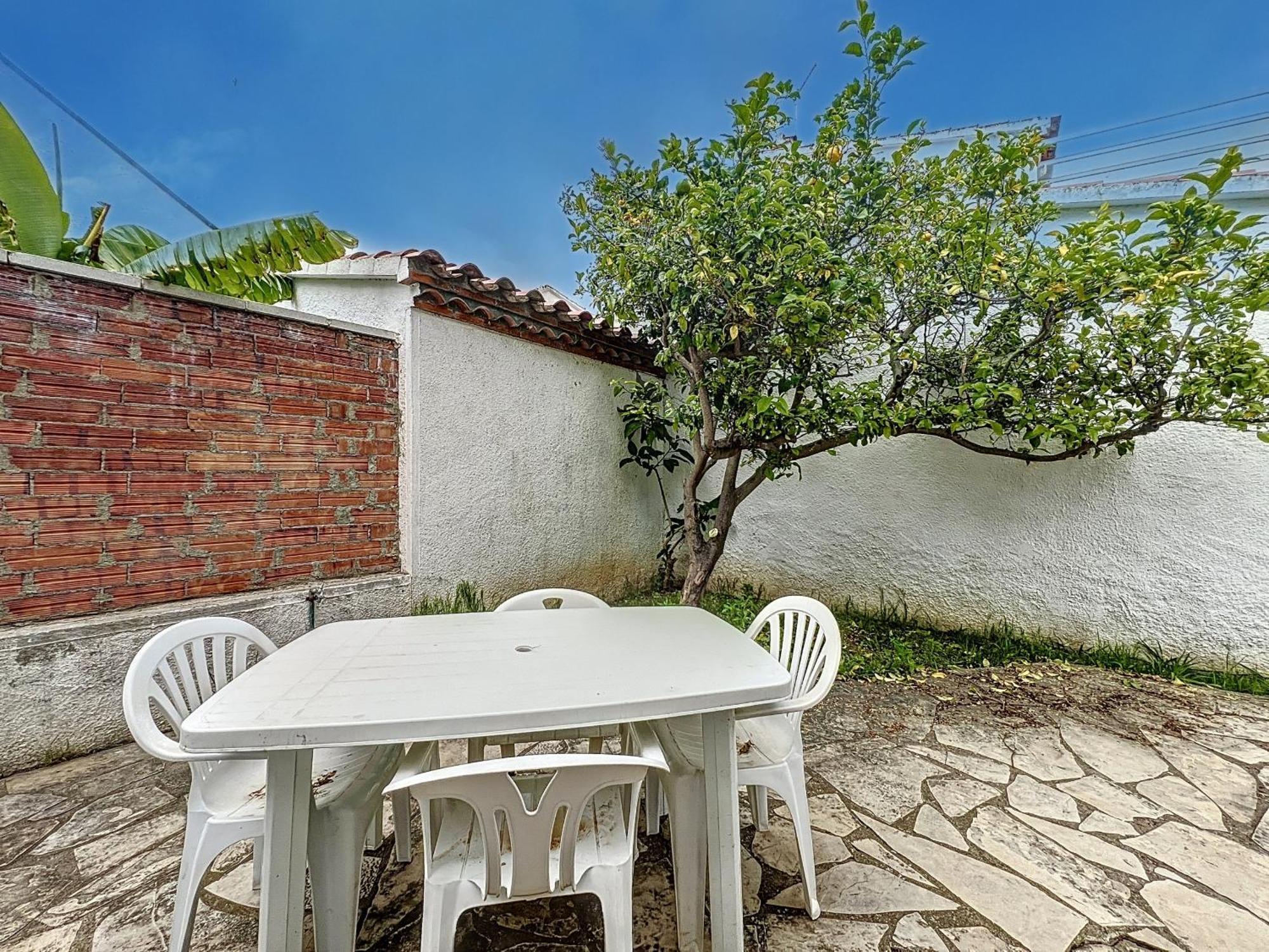 Requesens Empuriabrava Exterior foto