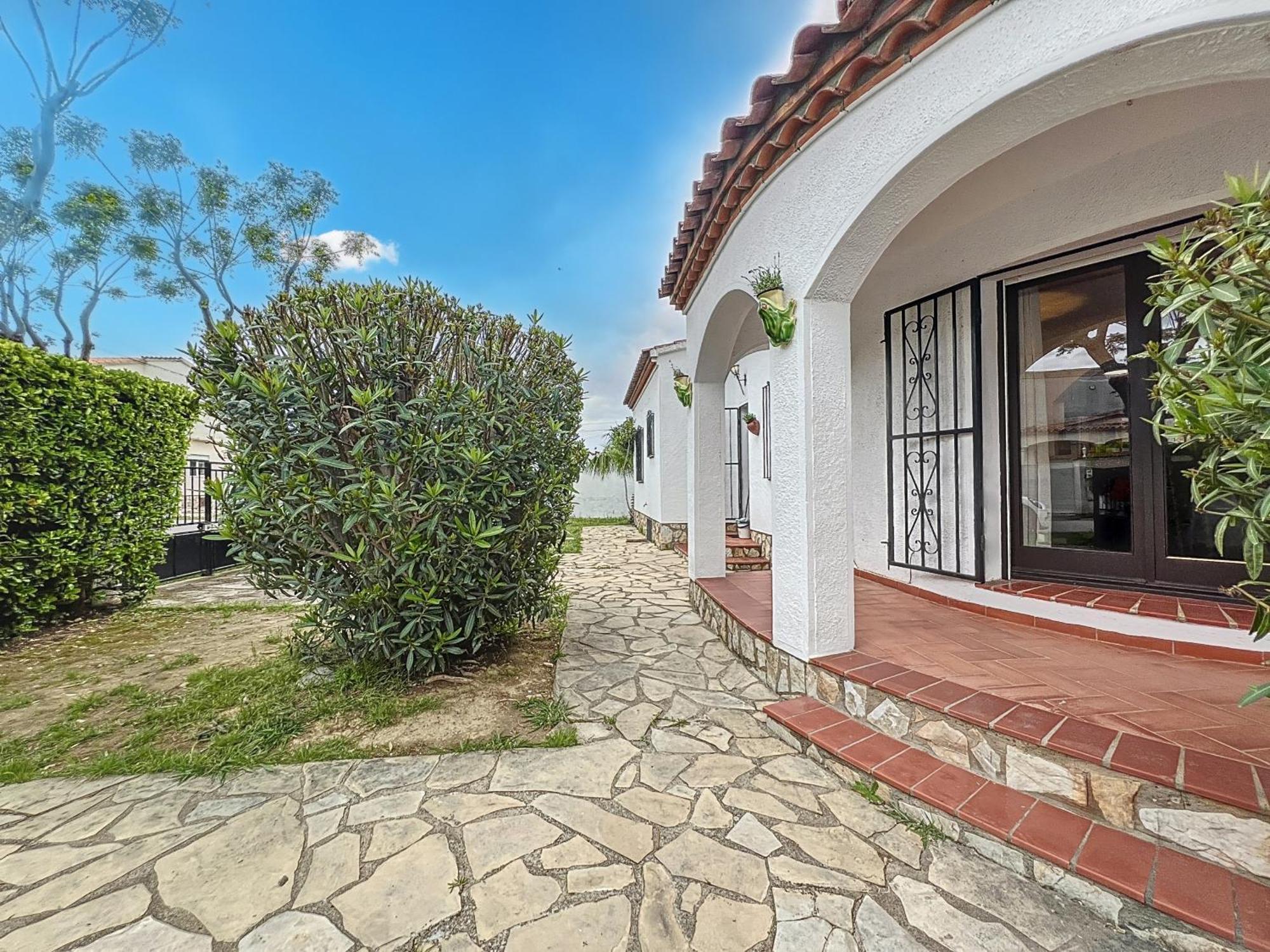 Requesens Empuriabrava Exterior foto